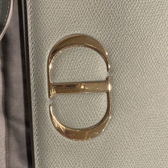 Dior 2-IN-1 30 MONTAIGNE POUCH - Picture 5 of 9